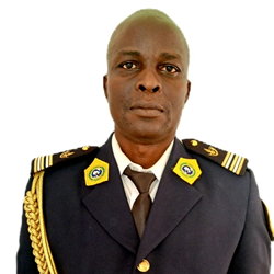 Photo du Chef de Service de Doc. Et NTC
